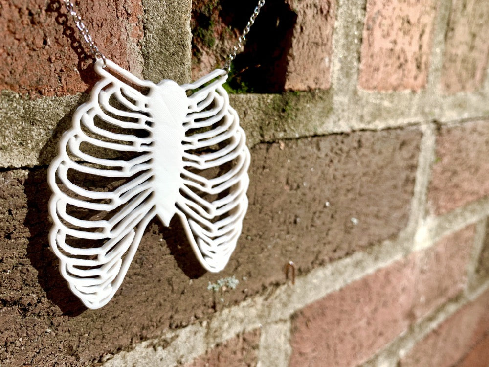 Gentle Ribbing Cracks Me Up 3D Printed Necklace