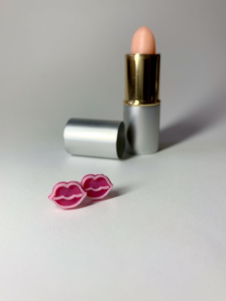 Sealed with a Kiss 3D Printed Earrings